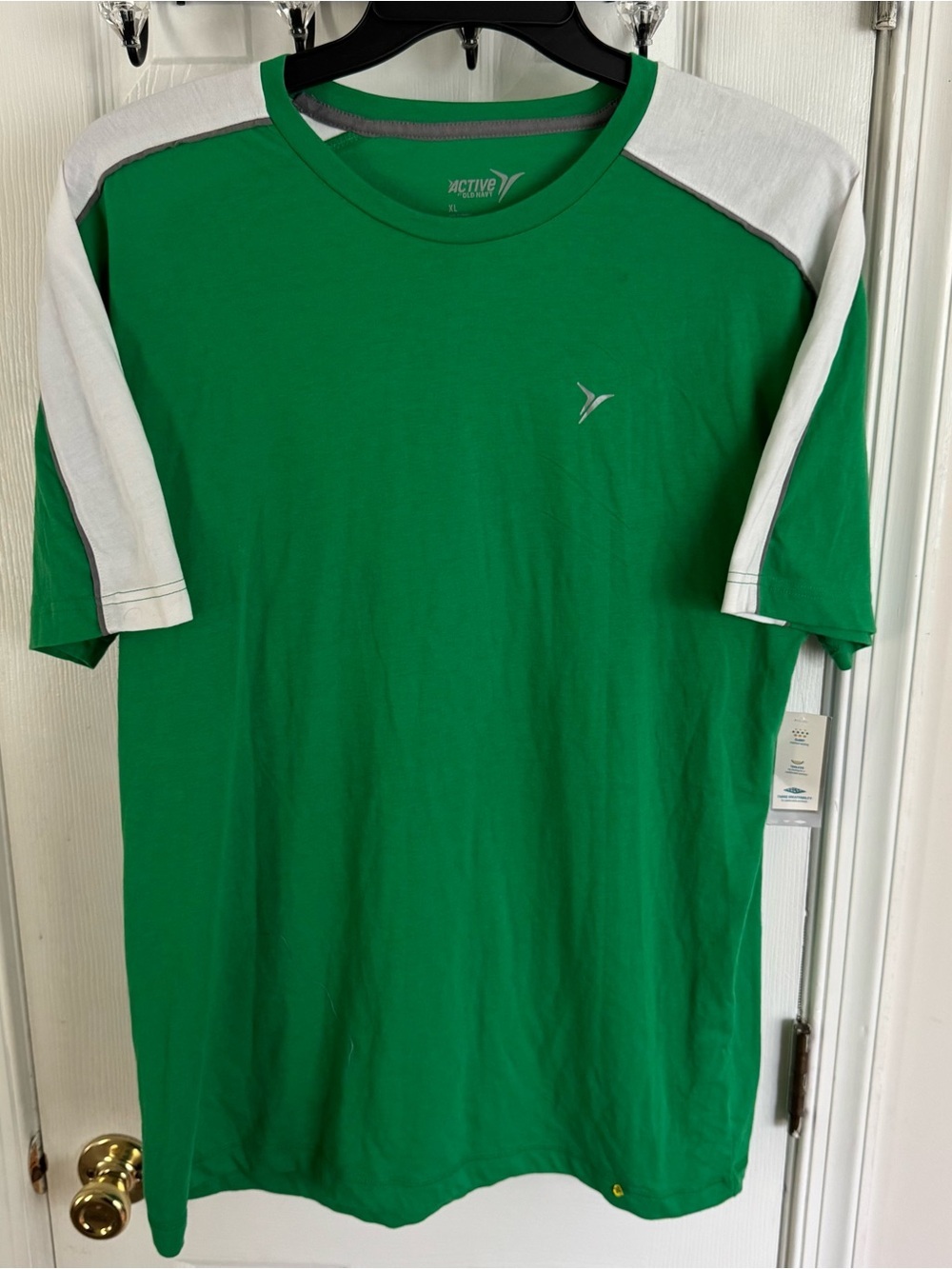 Mens XL Performance Athletic Shirt GoDRY Moisture Wicking Green Colorblock NWT - Picture 4 of 14